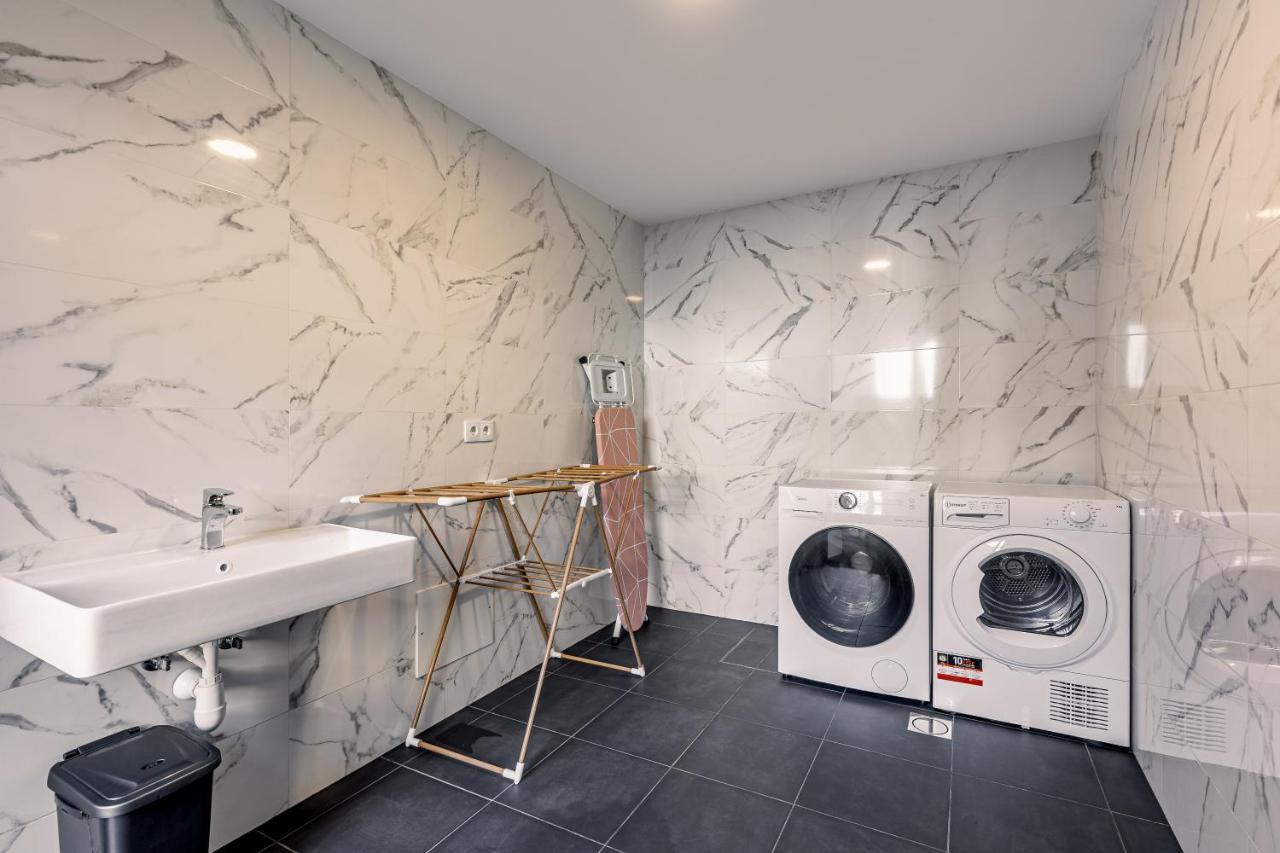Fort Bay Suite Apartments Машику Экстерьер фото