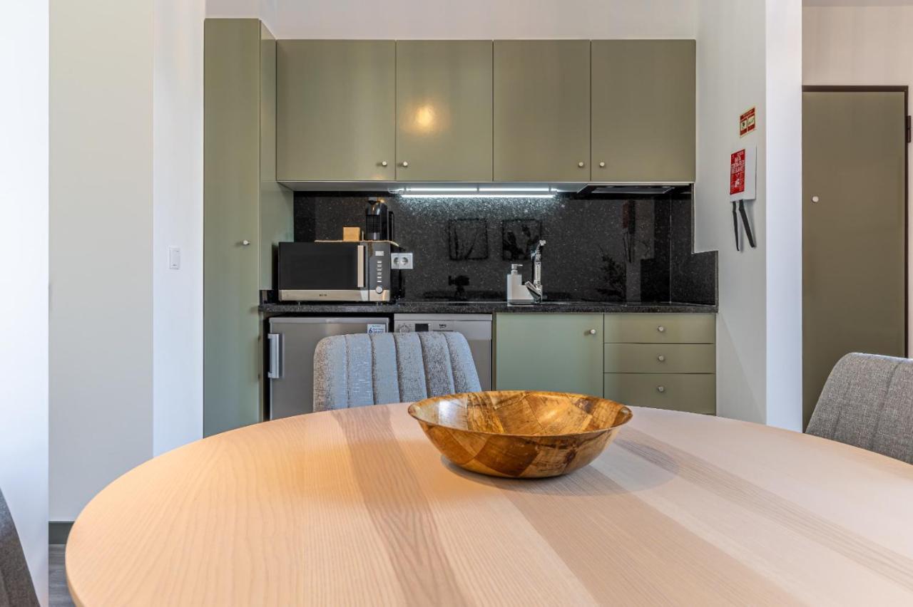 Fort Bay Suite Apartments Машику Экстерьер фото