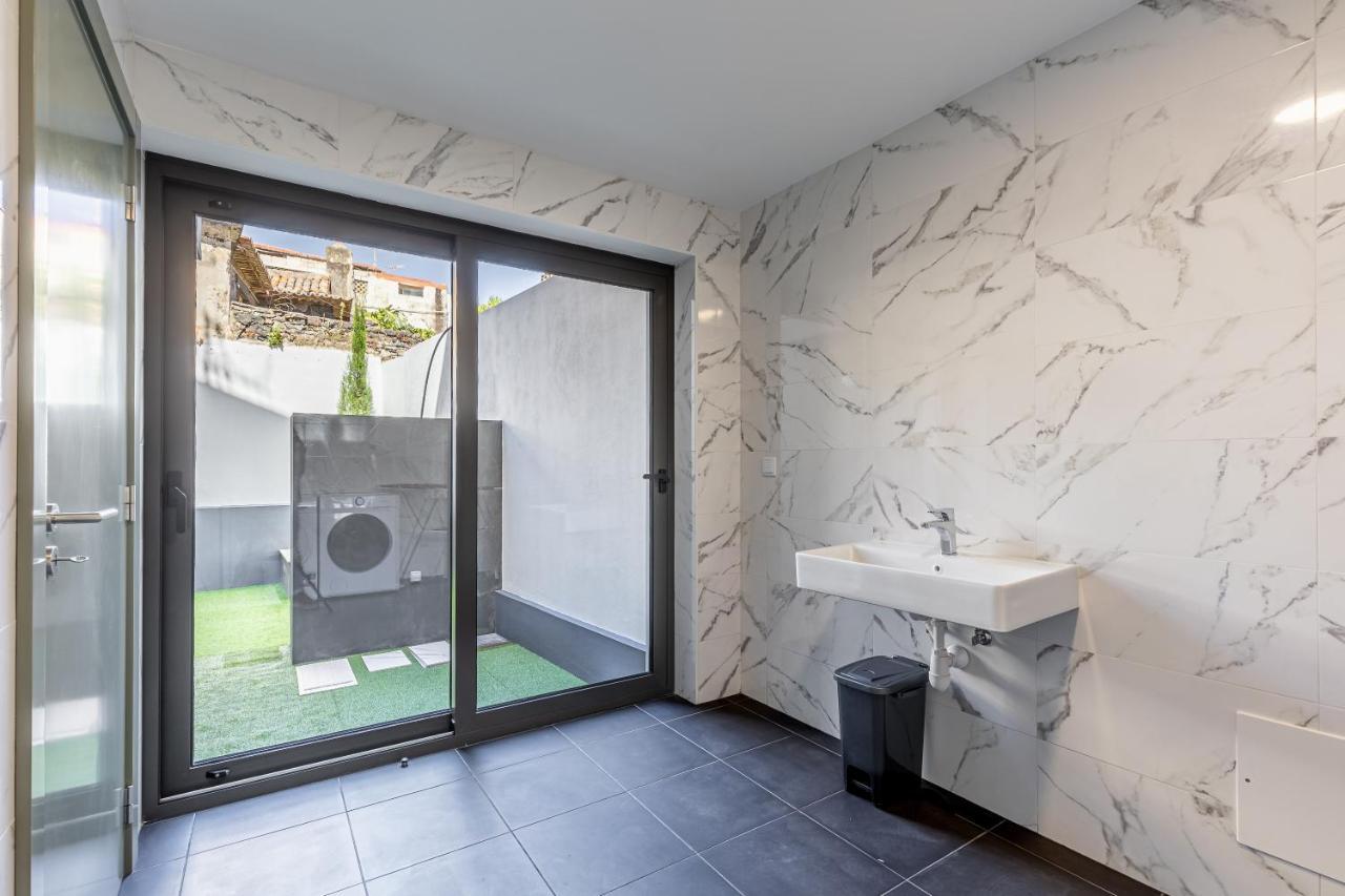Fort Bay Suite Apartments Машику Экстерьер фото