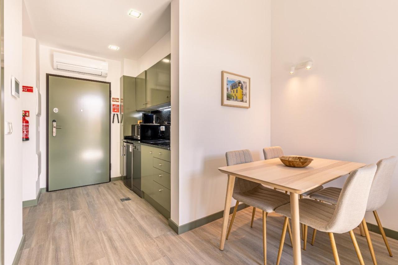 Fort Bay Suite Apartments Машику Экстерьер фото