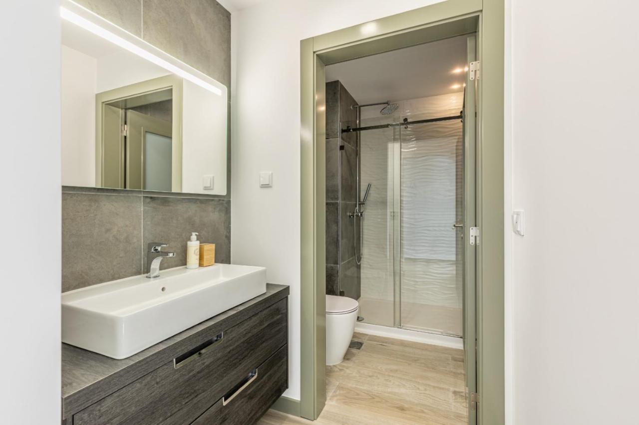 Fort Bay Suite Apartments Машику Экстерьер фото
